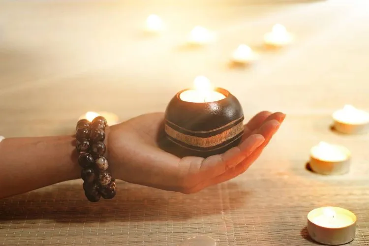 séance de méditation bougies