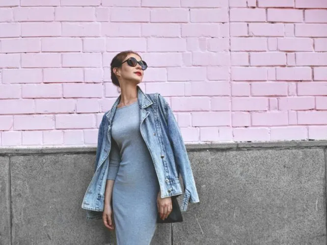 blouson en jean robe longue