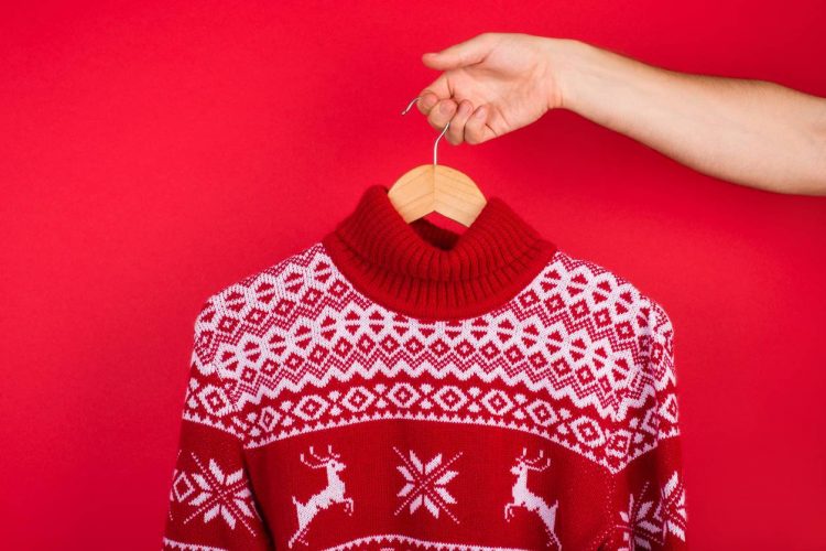 look pour les fêtes pull de Noël