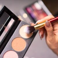 7_conseils_pour_acheter_des_produits_de_maquillage_moins_chers_en_ligne