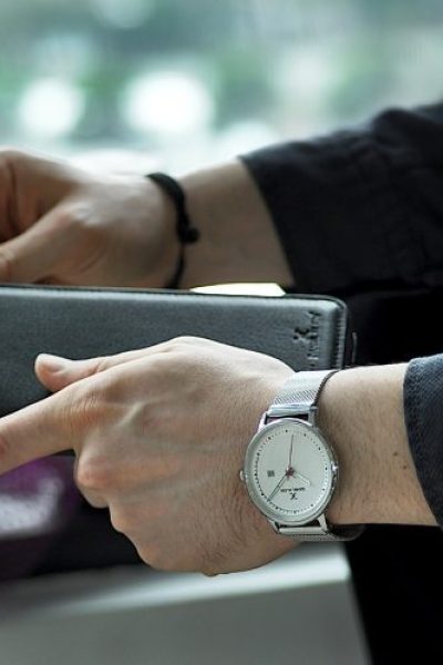 Les_bracelets_en_cuir_pour_hommes_pour_exprimer_sa_personnalité