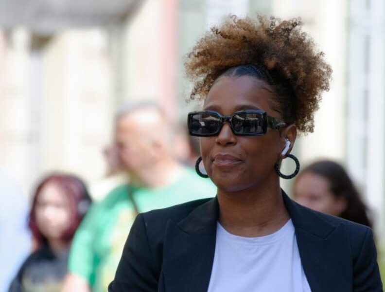 Les_tendances_incontournables_en_lunettes_de_soleil_femme_pour_l_été_2024