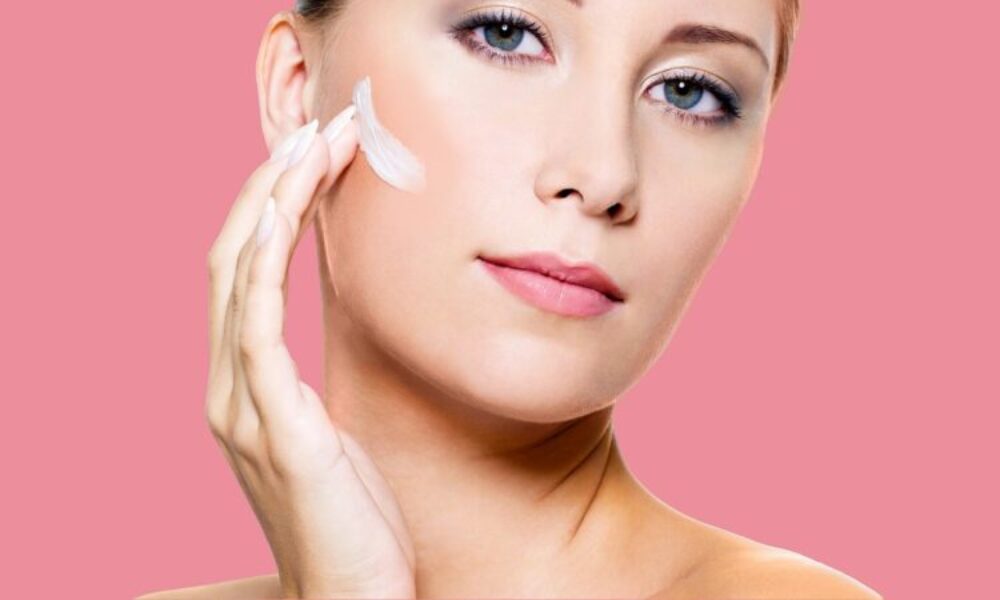 Pourquoi_choisir_le_soin_le_visage_avec_Jet_Peel_?