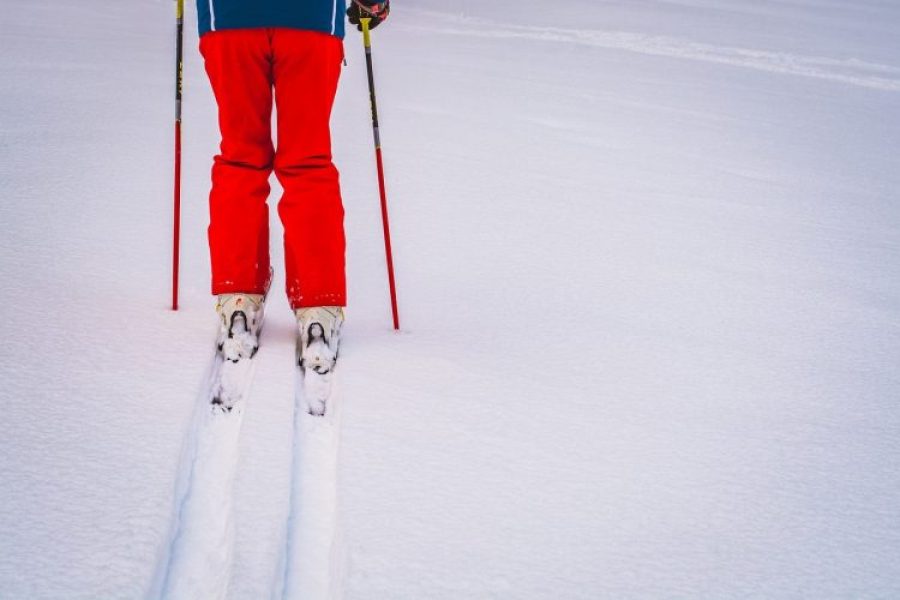 Vêtements_de_ski_pour_femmes_:_veste_et_pantalon_de_ski_North_Face