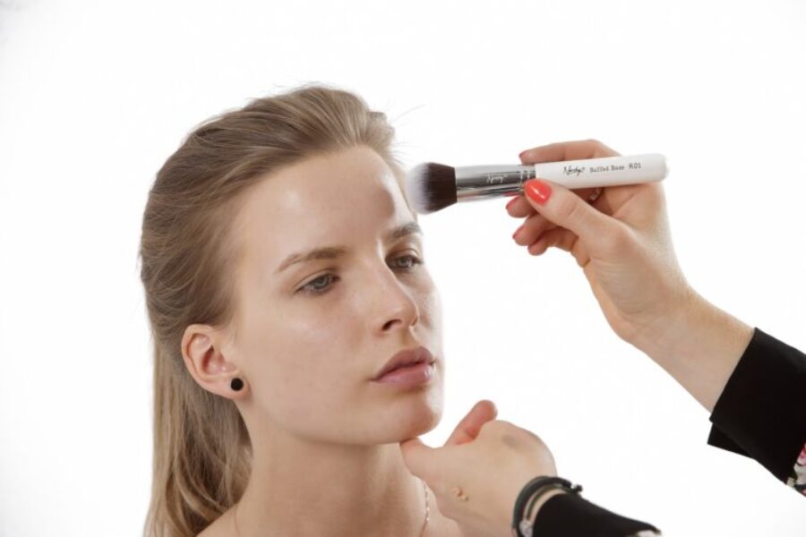 makeup-brushes-824705_1920